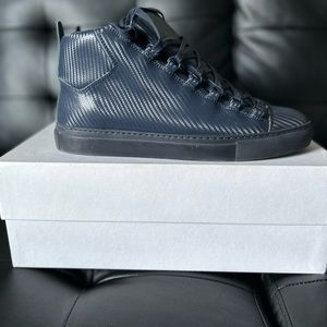 Balenciaga Arena Sneaker size 42=US 9